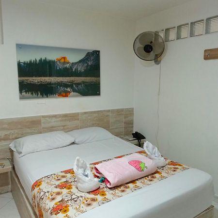 Hotel Brisas ميديلين المظهر الخارجي الصورة