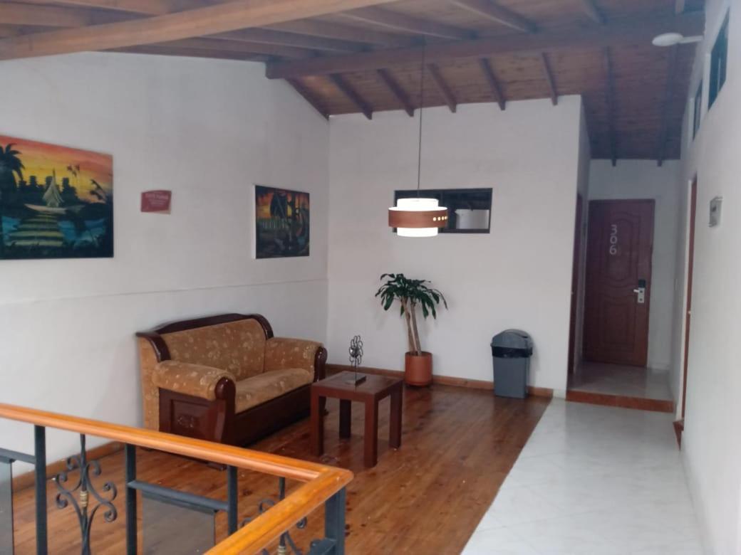 Hotel Brisas ميديلين المظهر الخارجي الصورة