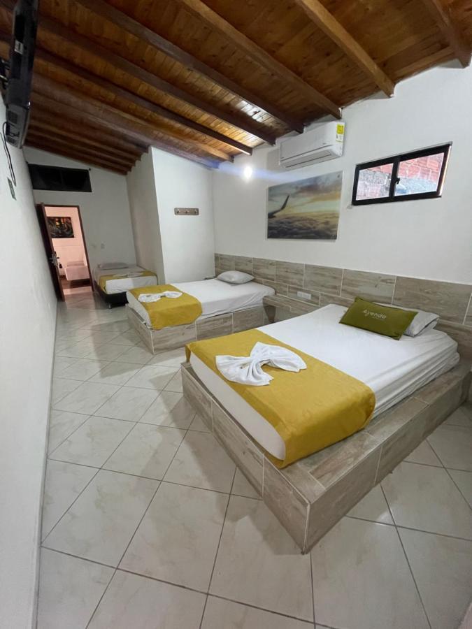 Hotel Brisas ميديلين المظهر الخارجي الصورة