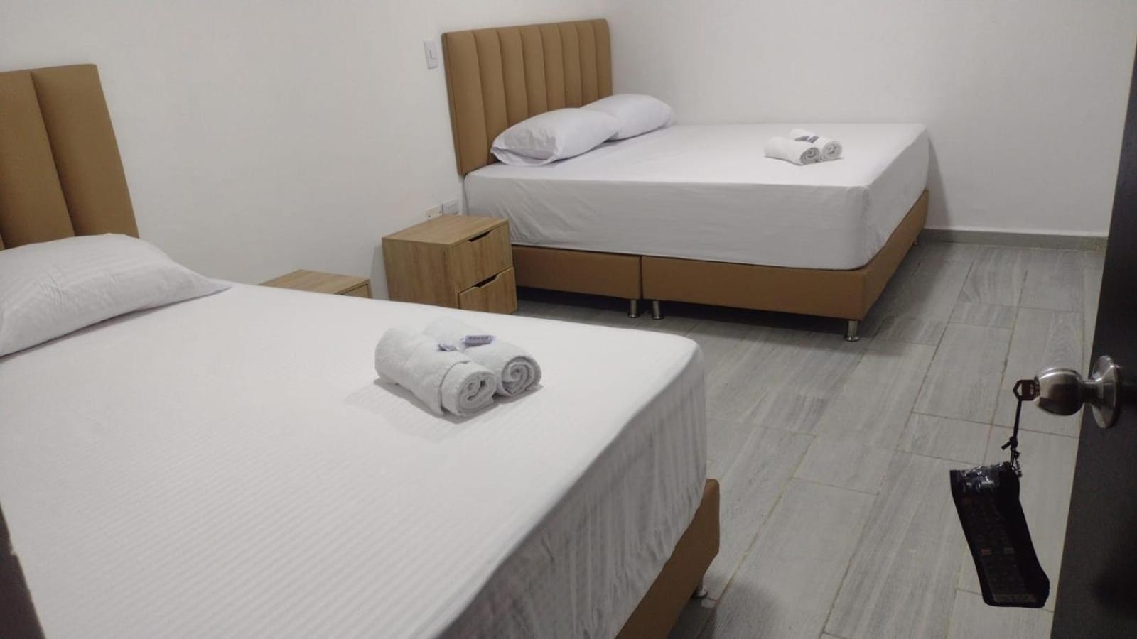 Hotel Brisas ميديلين المظهر الخارجي الصورة